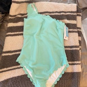 Cupshe one-piece bathing suit